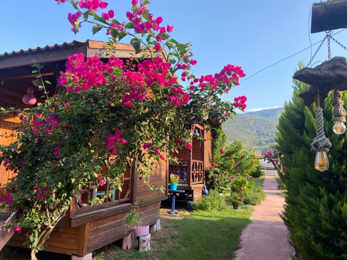Karaoez Ada Bungalows & Villa Экстерьер фото